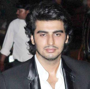 Arjun Kapoor calls Saif’s ex-wife 'Amrita aunty'